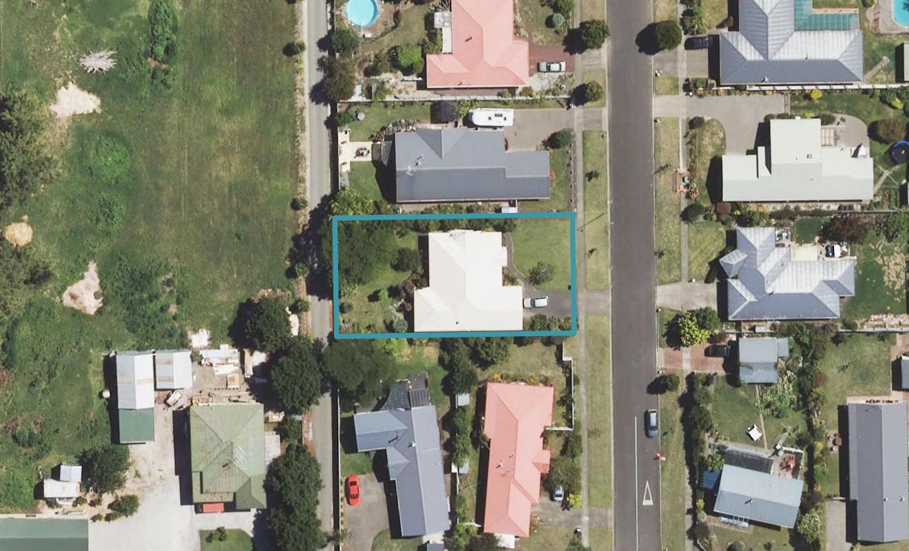 4 Ruth Street, Riverdale, Gisborne - Carousel 1