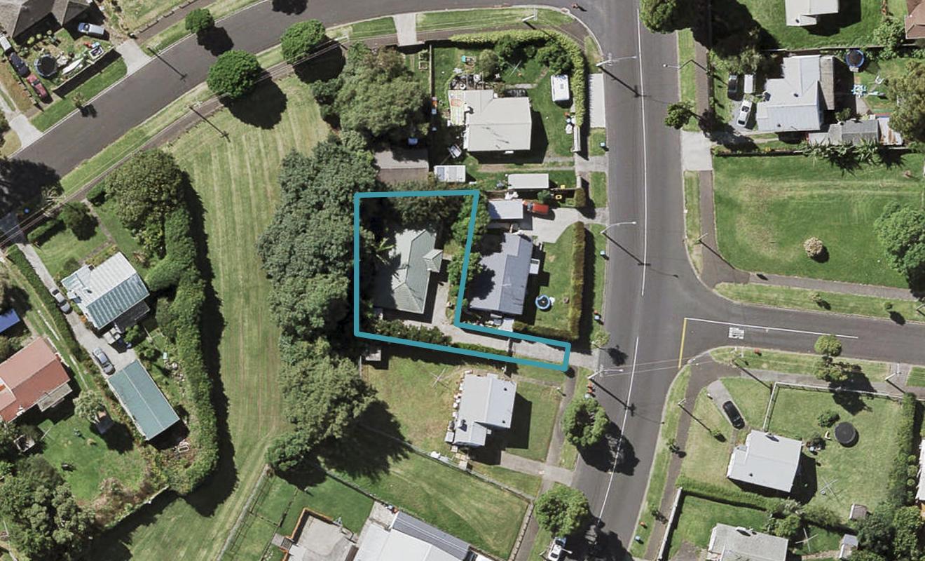 153A Tripoli Road, Point England, Auckland - Carousel 1