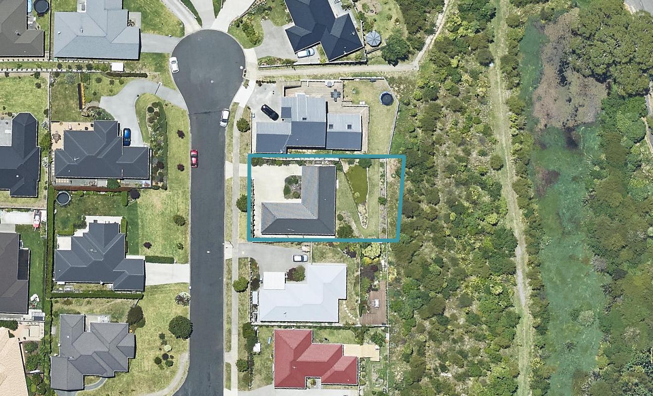 62 Utopia Park Heights, Welcome Bay, Tauranga - Carousel 1