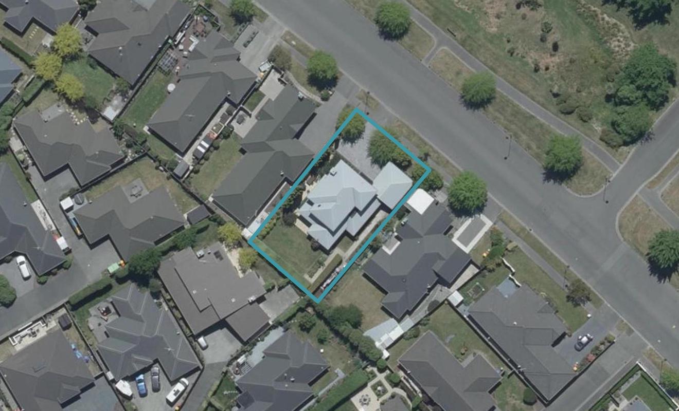 39 Putake Drive, Parklands, Christchurch - Carousel 1