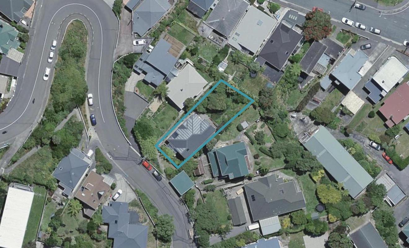 14 Apuka Street, Brooklyn, Wellington - Carousel 1