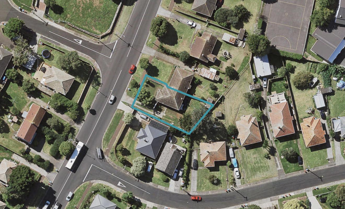 74 Tripoli Road, Panmure, Auckland - Carousel 1