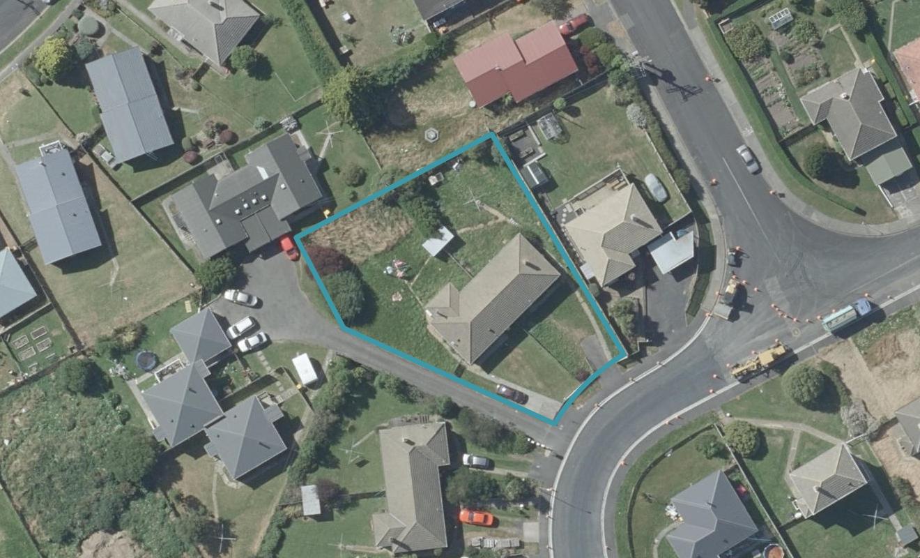112 Stenhope Crescent, Corstorphine, Dunedin - Carousel 1