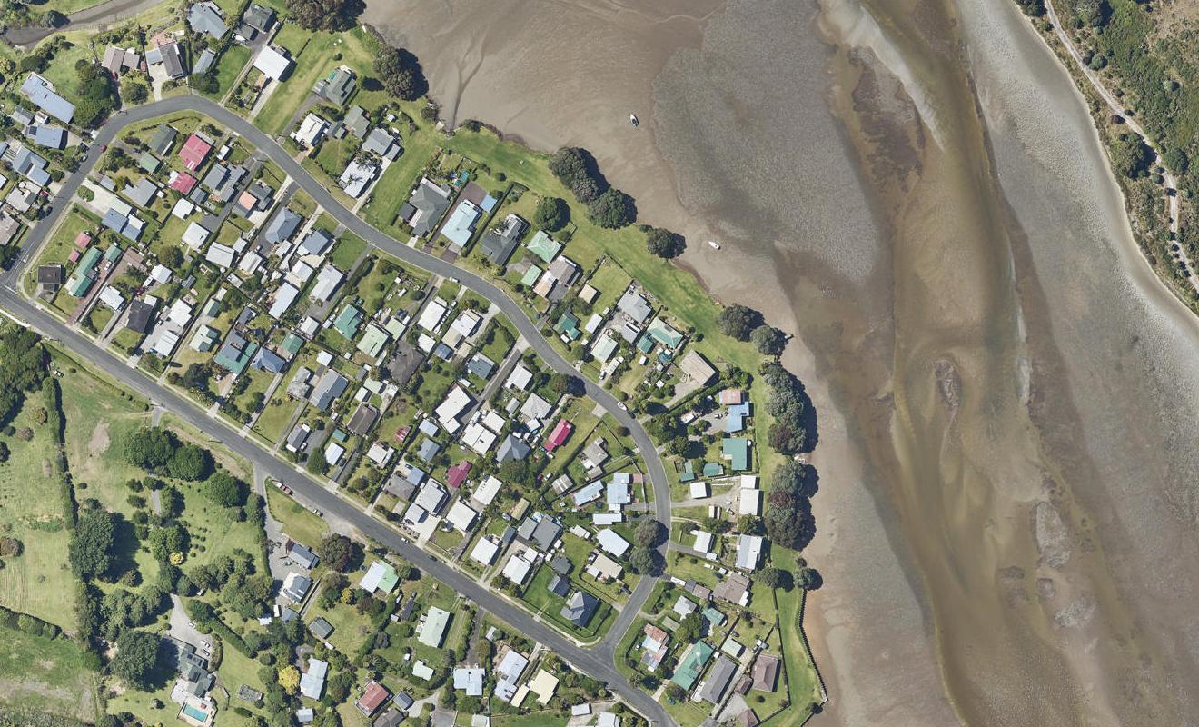 16A Roretana Drive, Athenree, Katikati - Carousel 1