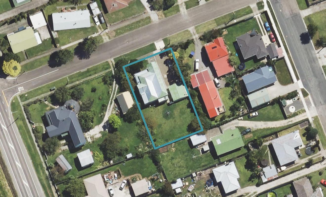 3 Duke Street, Tamarau, Gisborne - Carousel 1