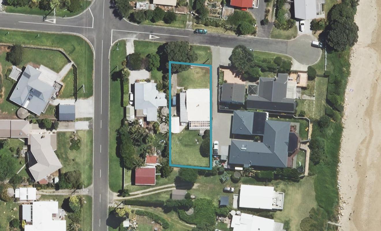 4 Lloyd George Road, Wainui, Gisborne - Carousel 1