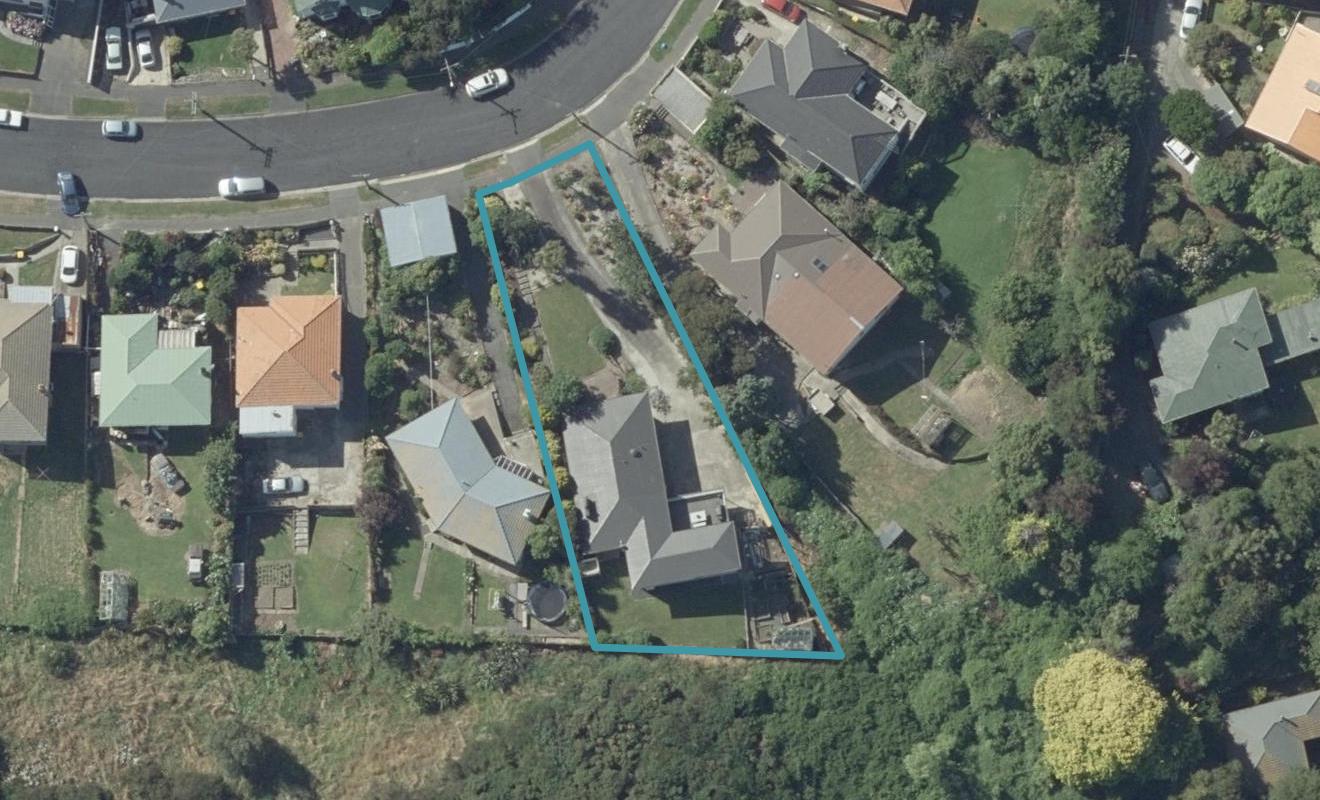 83 Oakwood Avenue, Maryhill, Dunedin - Carousel 1