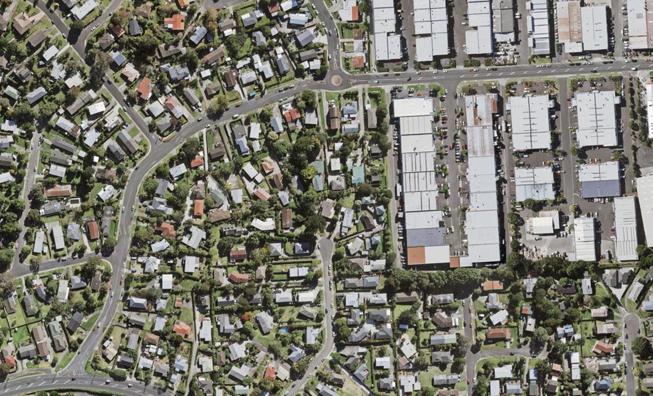 31E Ludlow Terrace, Totara Vale, Auckland - Carousel 1