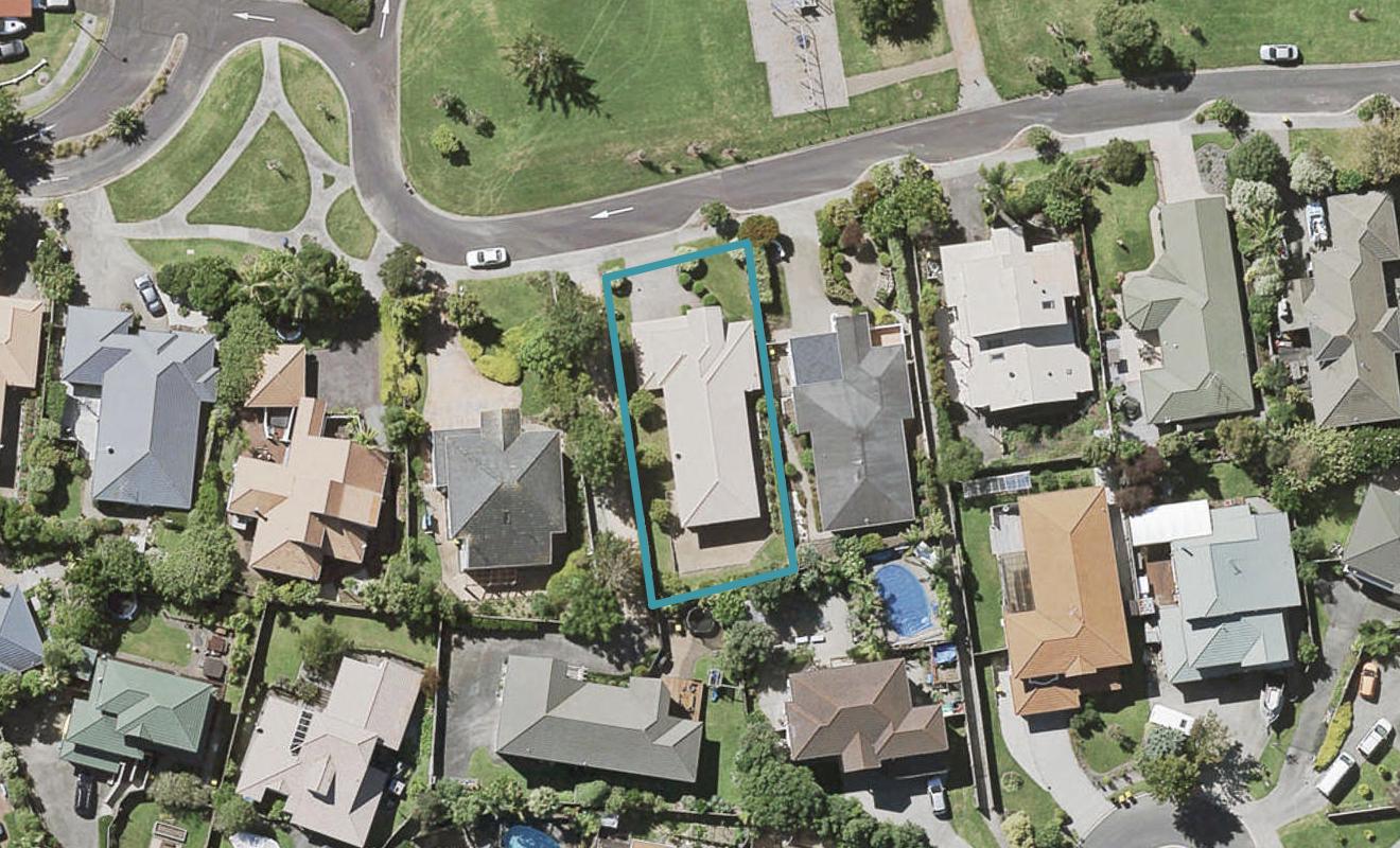 13 Taroka Close, Pinehill, Auckland - Carousel 1