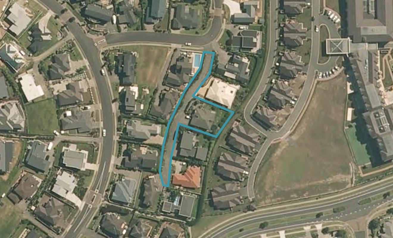 41 The Ritz, Orewa, Orewa - Carousel 1