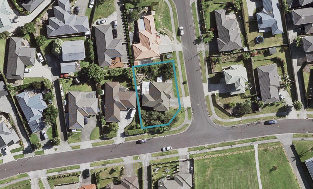 21 Saralee Drive, Manurewa, Auckland - Carousel 1
