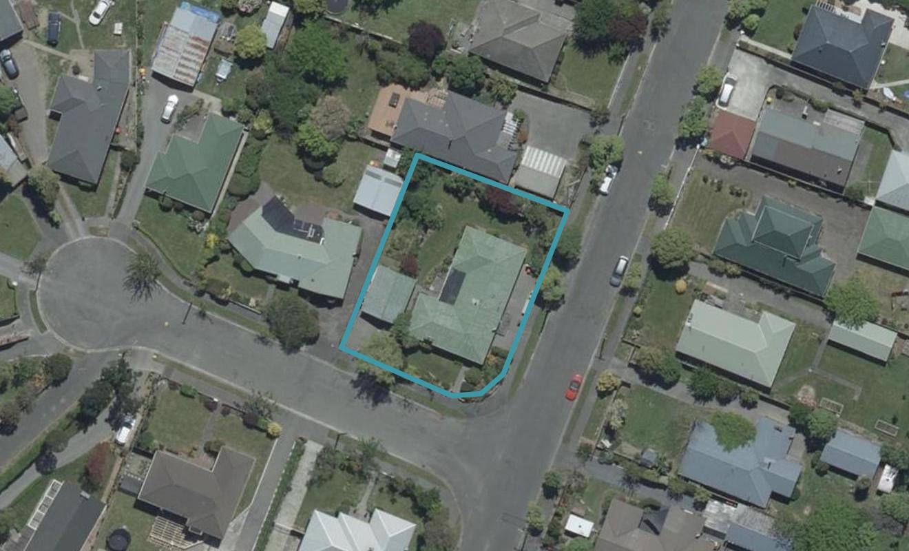 2 Cherry Place, Casebrook, Christchurch - Carousel 1
