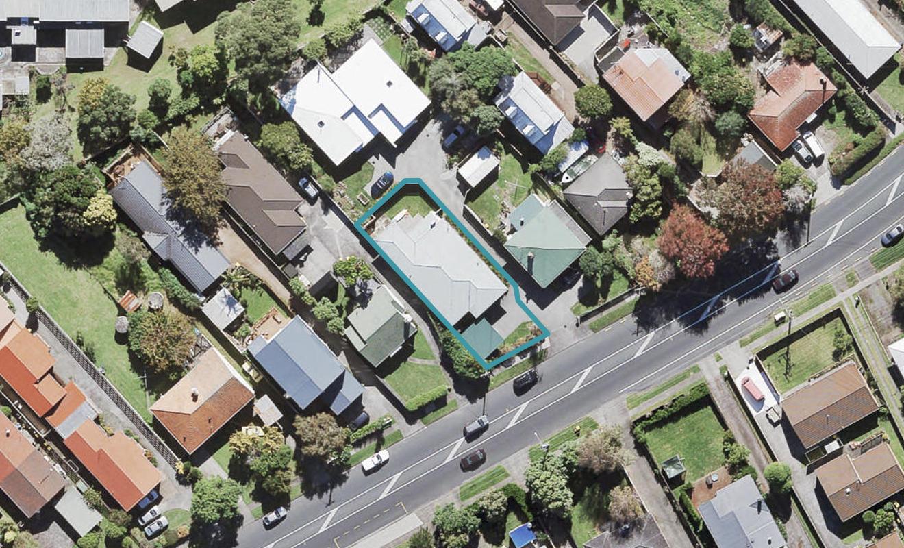 119 Titirangi Road, New Lynn, Auckland - Carousel 1