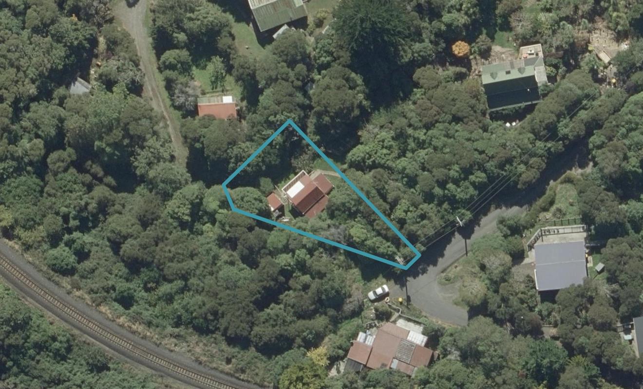 22 Albert Road, Osborne, Port Chalmers - Carousel 1
