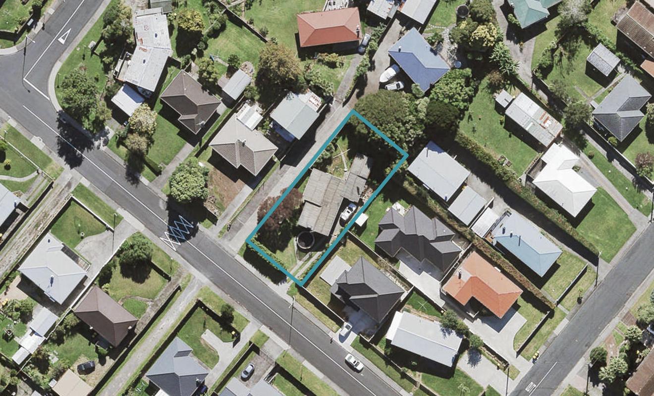 3 Glendene Avenue, Glendene, Auckland - Carousel 1