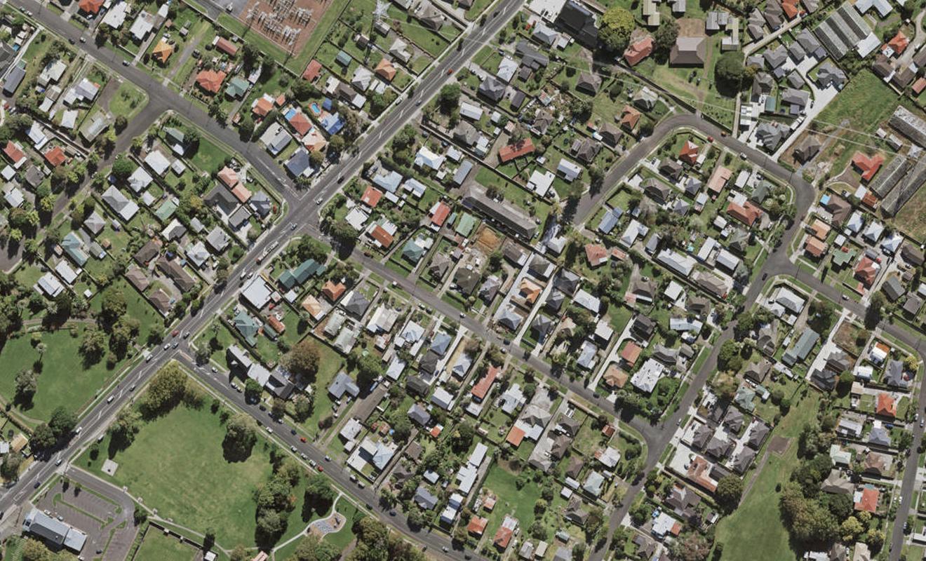 2/5 Viola Avenue, Mangere East, Auckland - Carousel 1