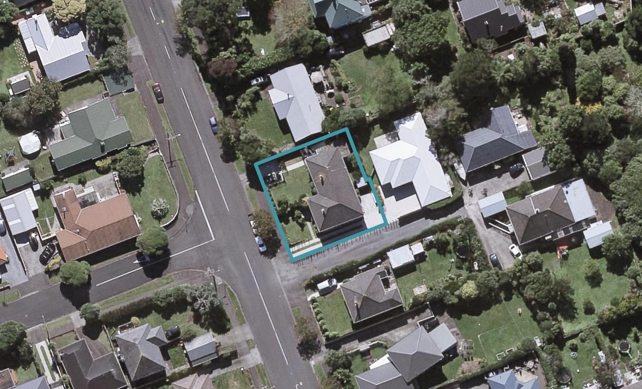 75 Brooklands Road, Brooklands, New Plymouth - Carousel 1