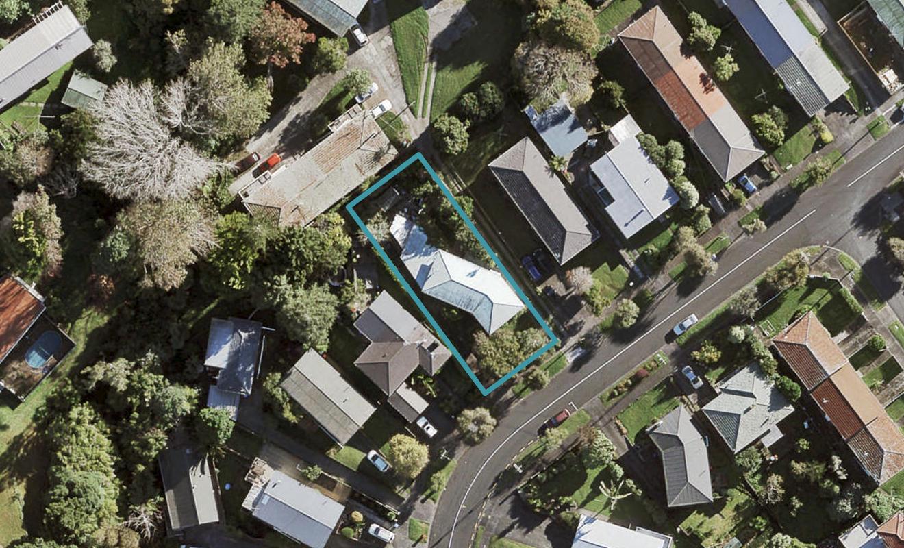 21 Laburnum Road, New Windsor, Auckland - Carousel 1