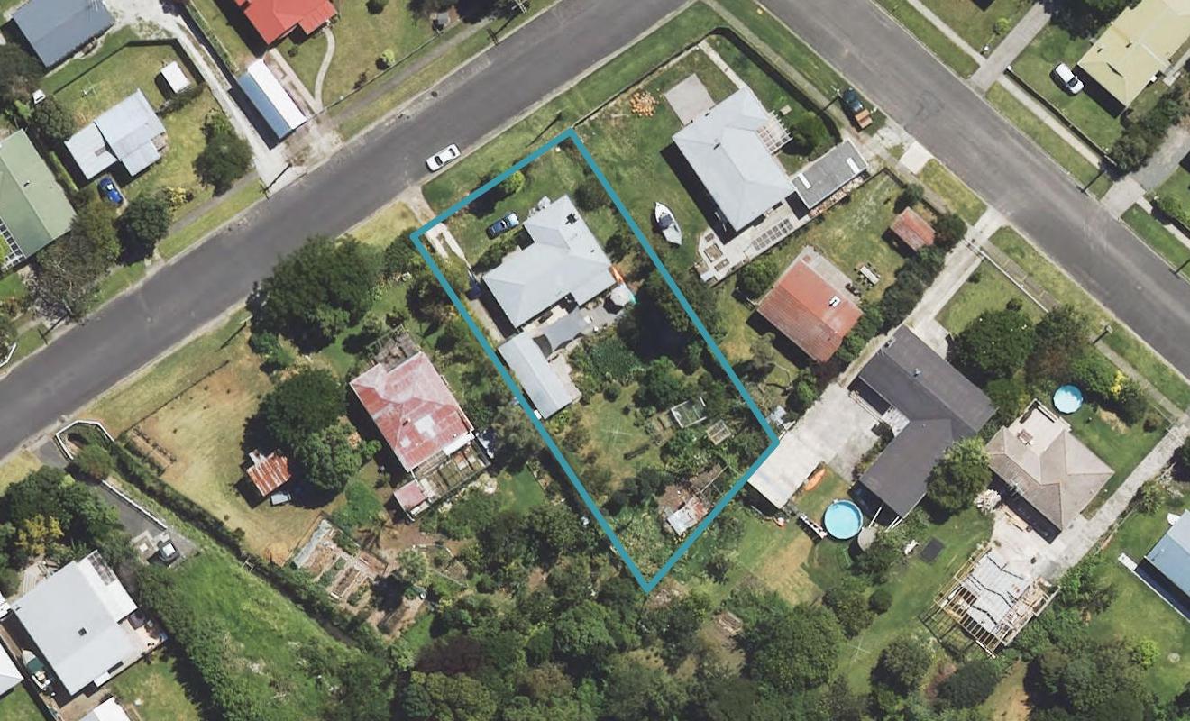 14 Wilson Street, Tamarau, Gisborne - Carousel 1