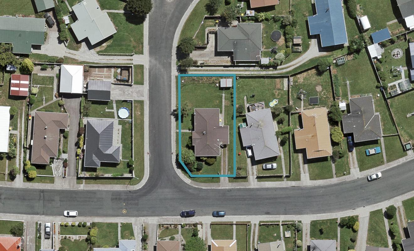 64 Kilmarnock Avenue, Strathern, Invercargill - Carousel 1