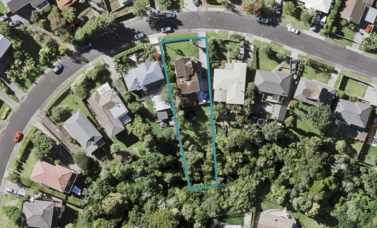 21 Judkins Crescent, Cockle Bay, Auckland - Carousel 1