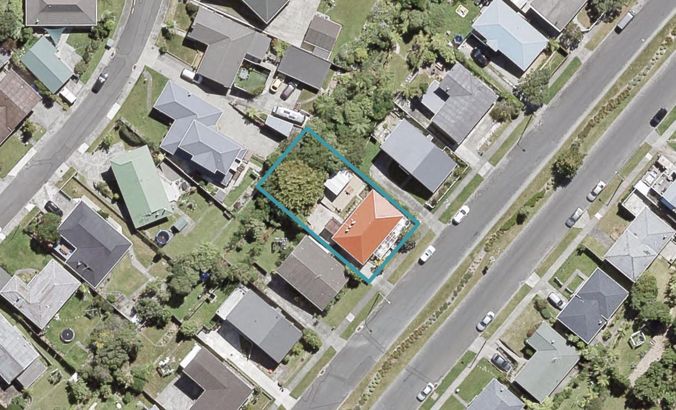 141 Major Drive, Kelson, Lower Hutt - Carousel 1