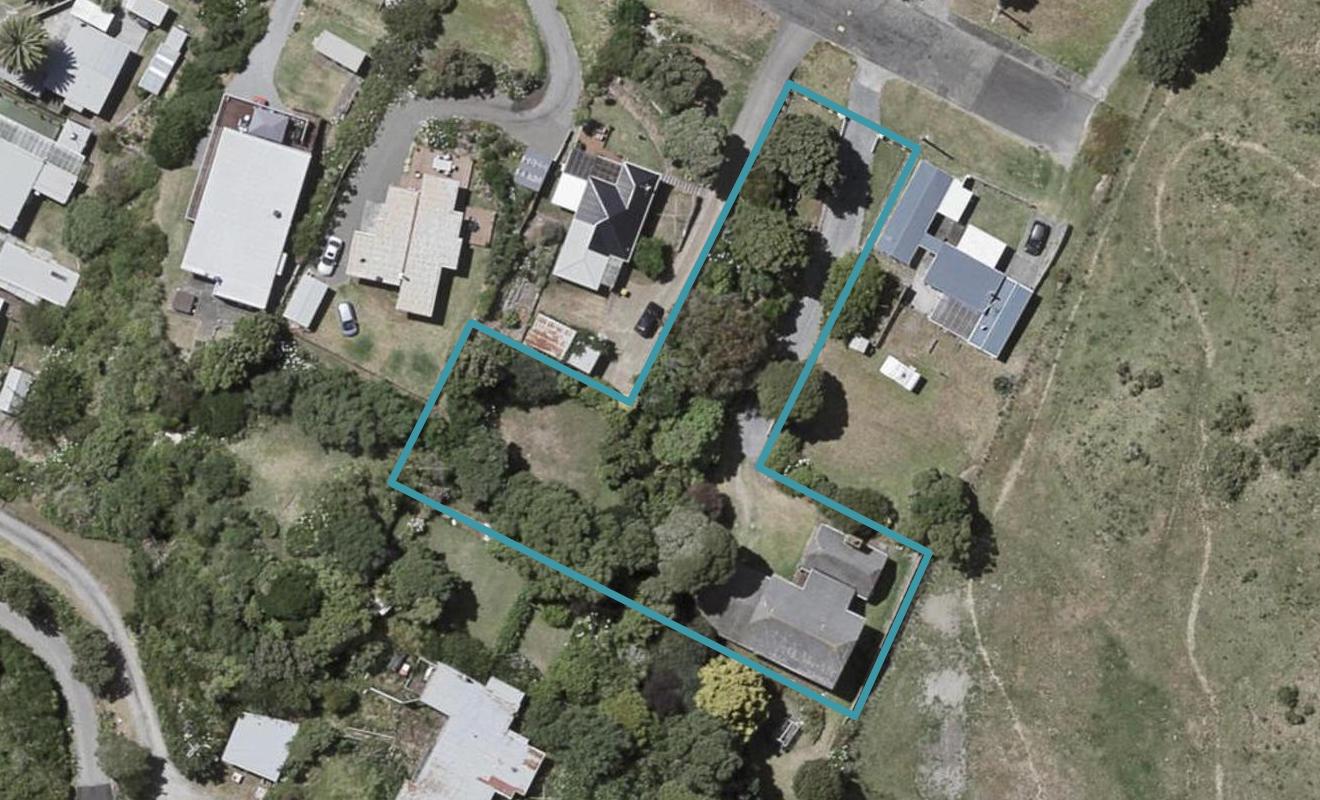 9 Rata Street, Otaki Beach, Otaki - Carousel 1