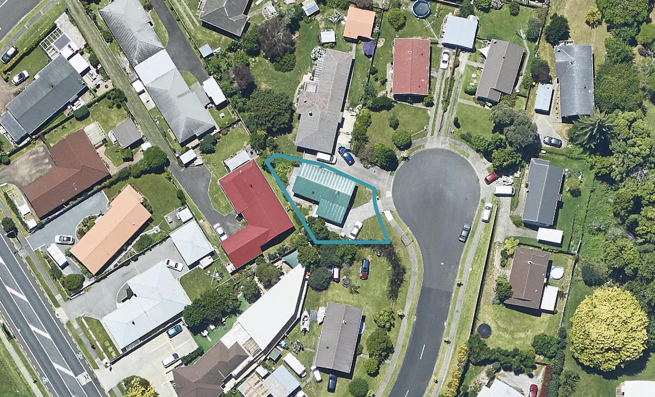5 Pennington Place, Welcome Bay, Tauranga - Carousel 1