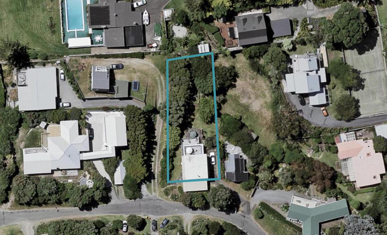 14 Arawa Street, Raumati Beach, Paraparaumu - Carousel 1