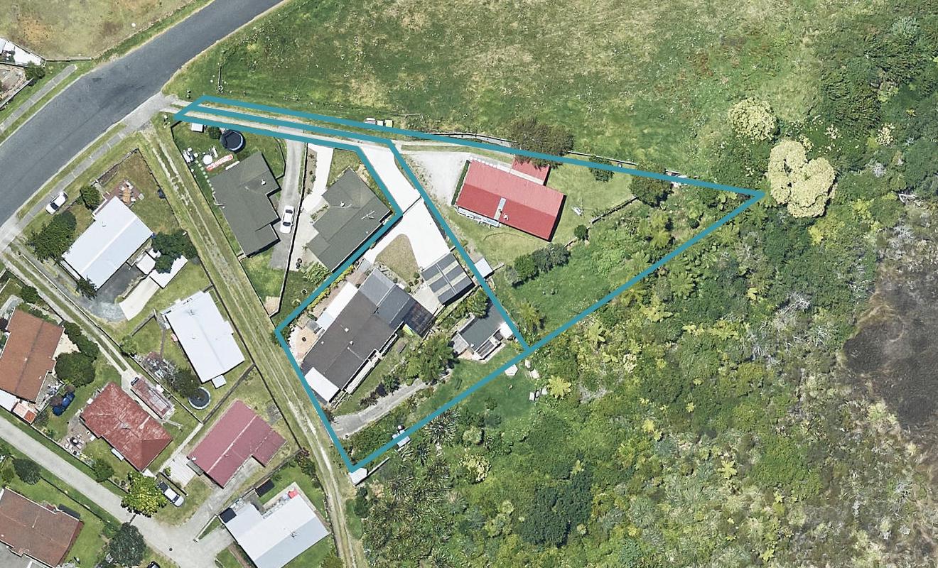 24 College Place, Poike, Tauranga - Carousel 1