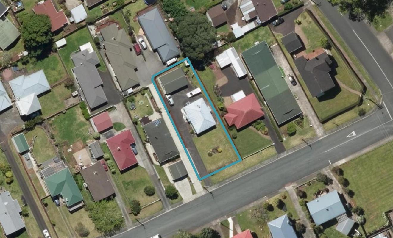 14 Grant Street, Kamo, Whangarei - Carousel 1