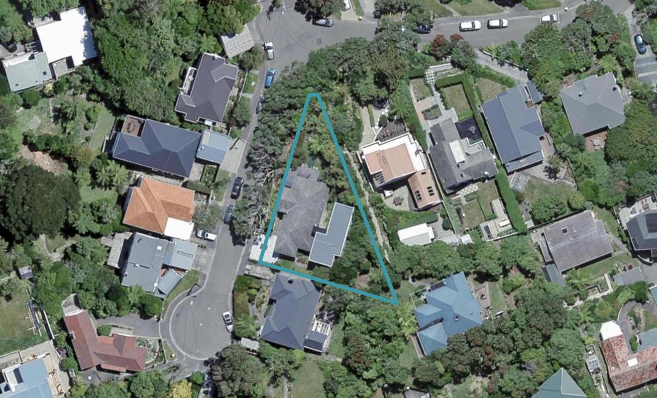 15 Hurman Street, Karori, Wellington - Carousel 1
