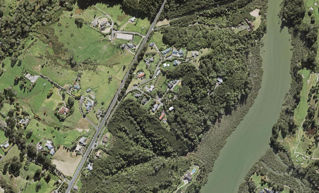 227 Paremoremo Road, Lucas Heights, Auckland - Carousel 1