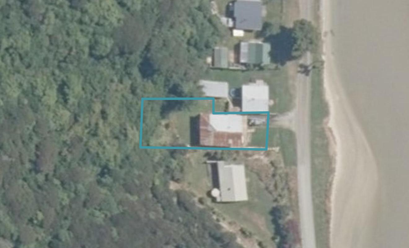 23 Riverside Road, Taieri Mouth - Carousel 1