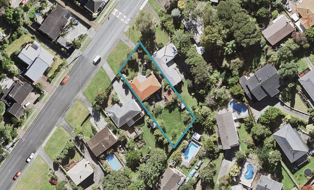 20 Avonleigh Road, Green Bay, Auckland - Carousel 1