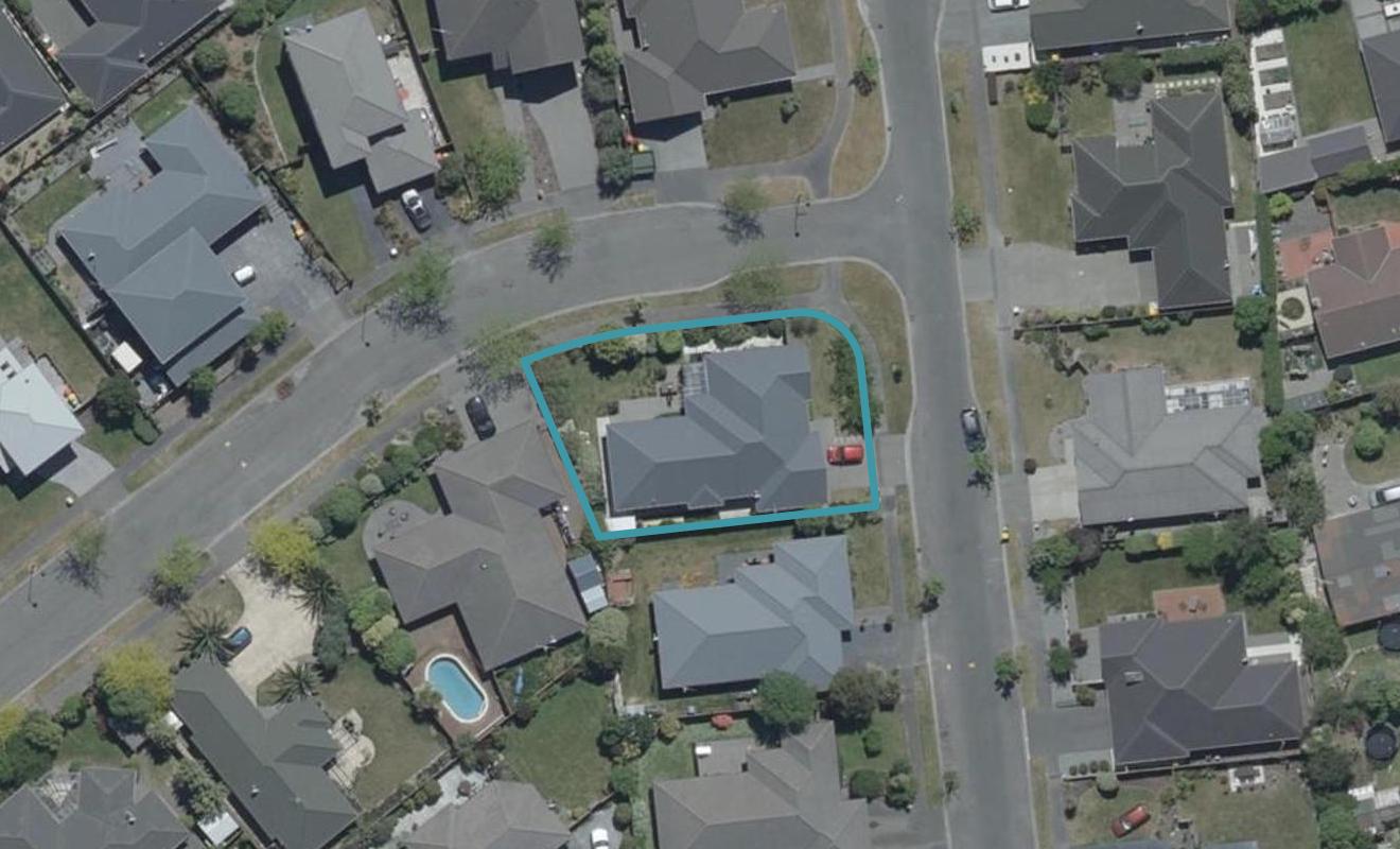 35 Puhara Avenue, Parklands, Christchurch - Carousel 1