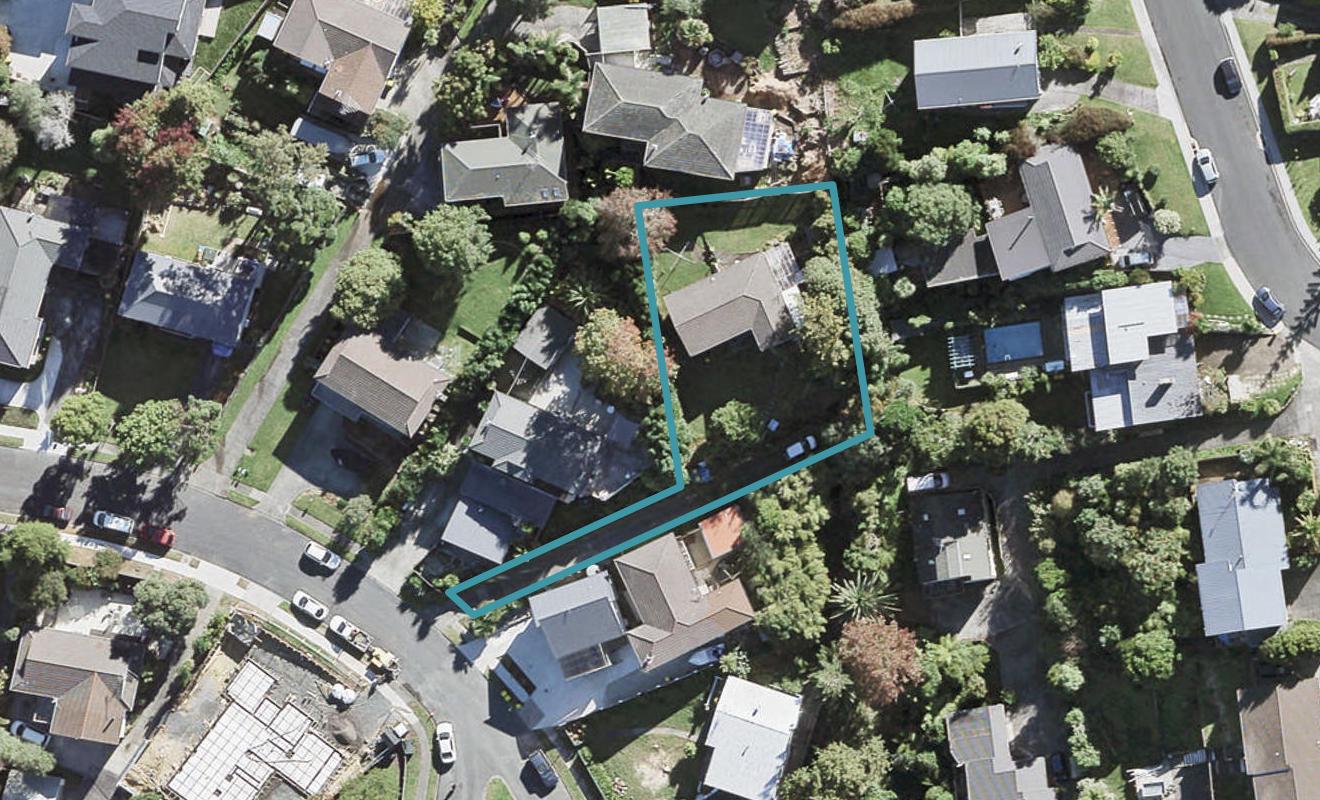 37 Deverell Place, Northcross, Auckland - Carousel 1