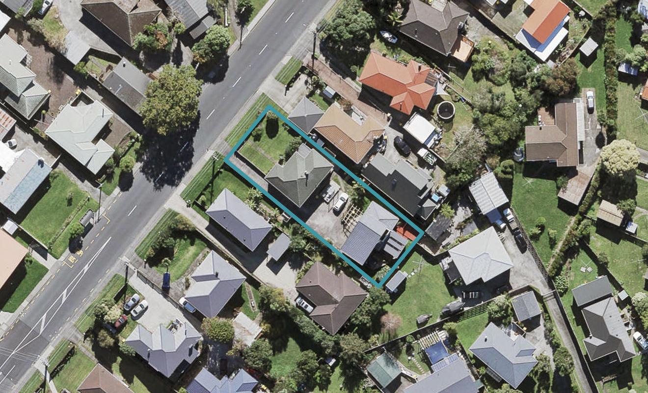 1/87 Hepburn Road, Glendene, Auckland - Carousel 1