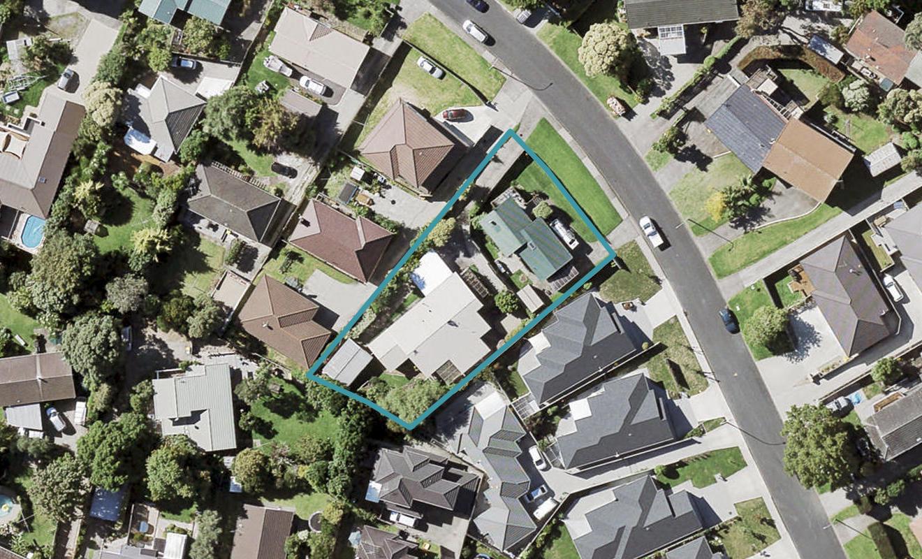 2/40 Drake Street, Howick, Auckland - Carousel 1