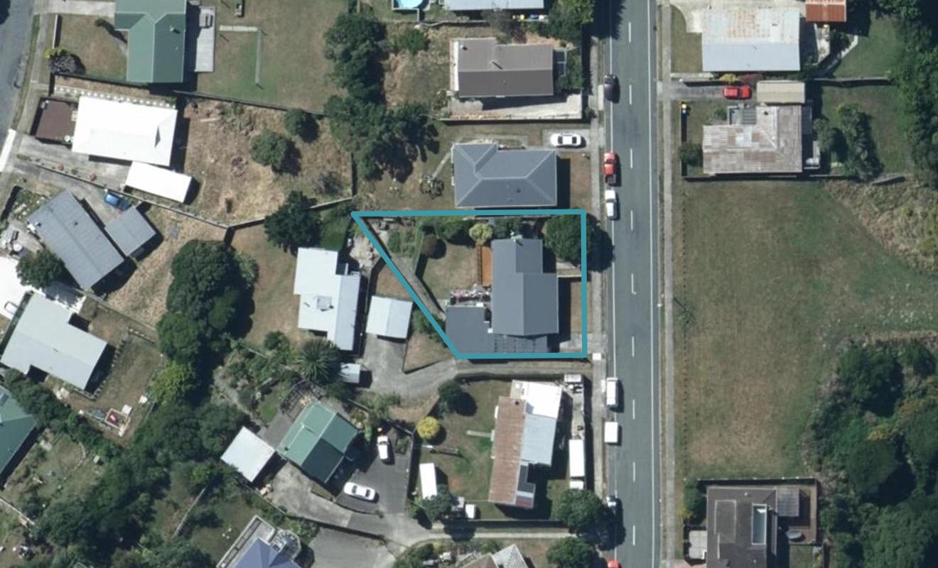 131 Gloaming Hill, Titahi Bay, Porirua - Carousel 1