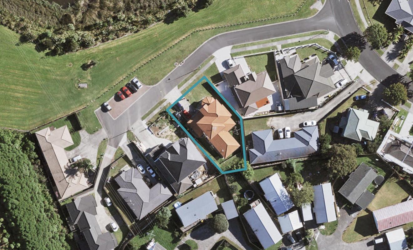 6 Mediterranean Way, Goodwood Heights, Auckland - Carousel 1