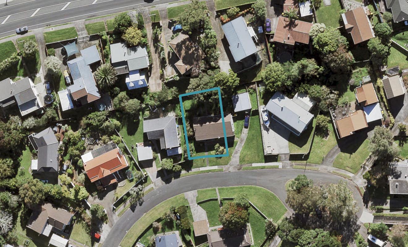 12 Woodhouse Place, West Harbour, Auckland - Carousel 1