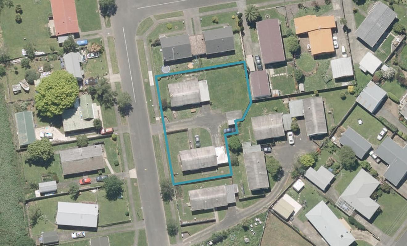 10 Savage Crescent, Aramoho, Whanganui - Carousel 1