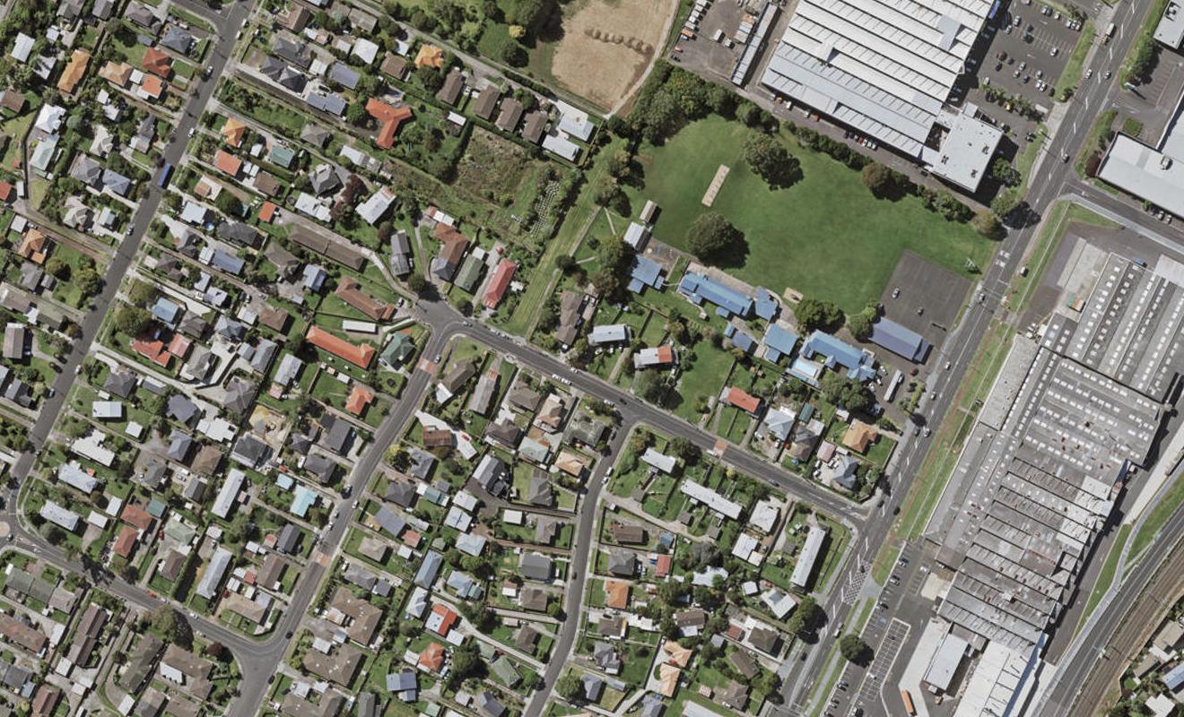 101/19 Malone Road, Mount Wellington, Auckland - Carousel 1
