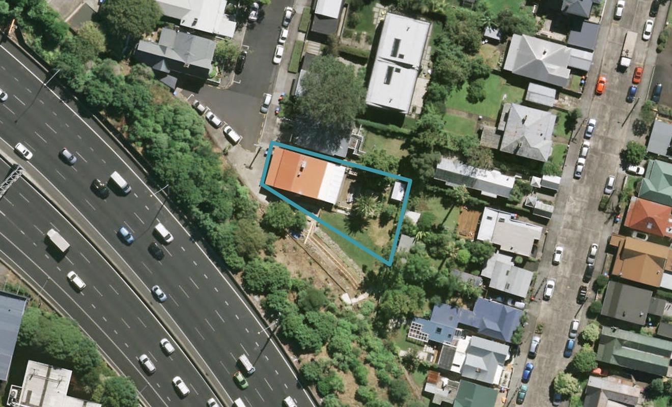 19 Seafield View Road, Grafton, Auckland - Carousel 1
