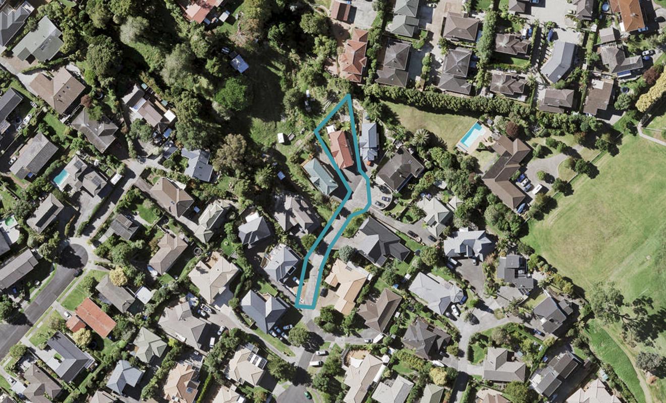 2/38 Westview Court, Somerville, Auckland - Carousel 1