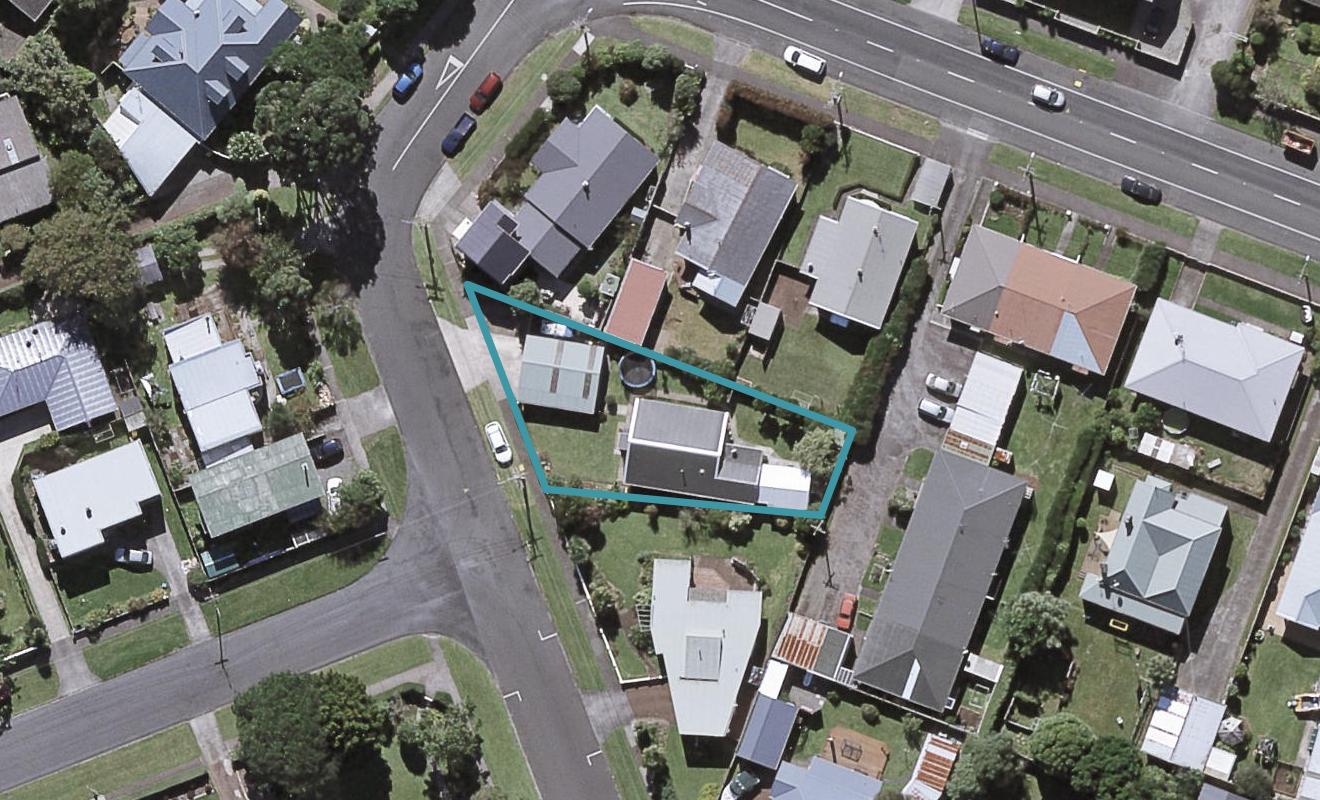 5 Broadmore Street, Vogeltown, New Plymouth - Carousel 1