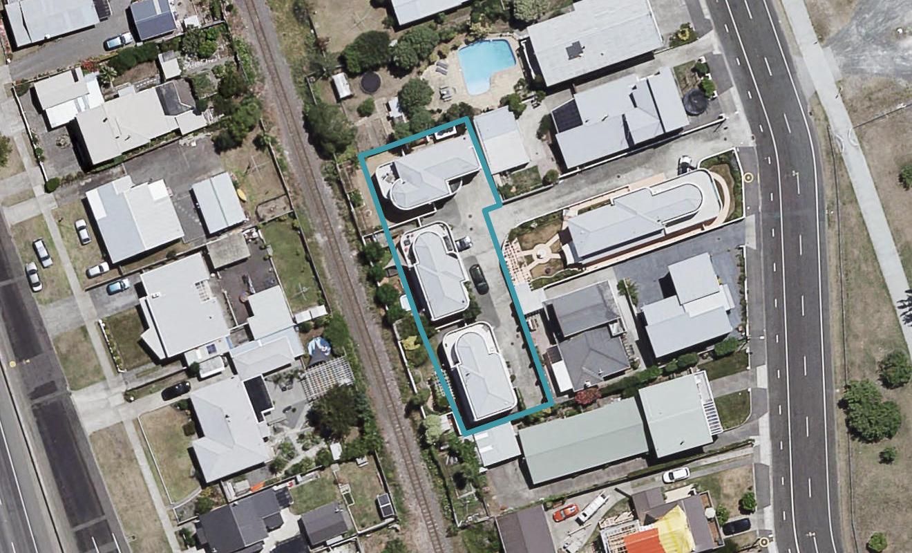 24A The Esplanade, Westshore, Napier - Carousel 1