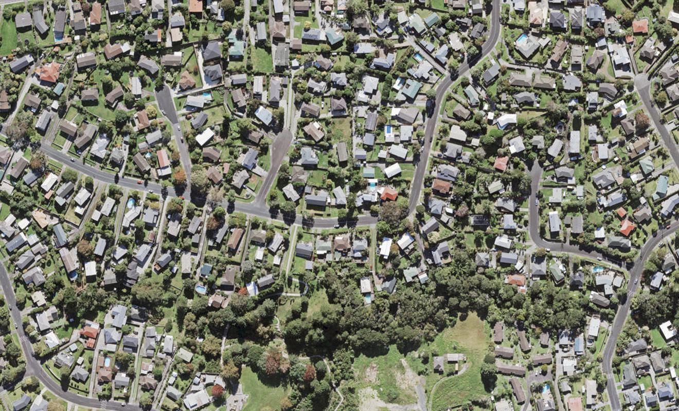 35 Lantana Road, Green Bay, Auckland - Carousel 1