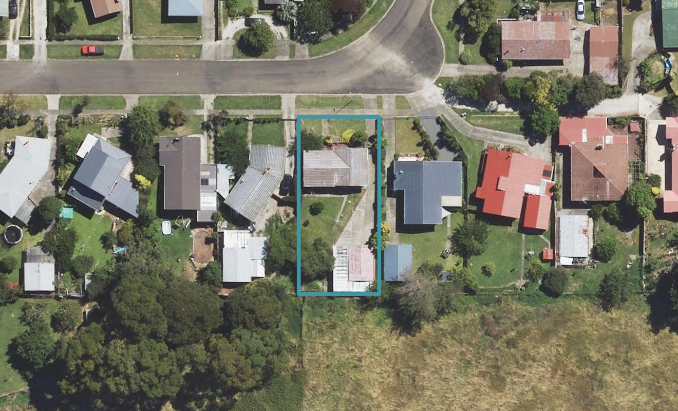19 Einstein Street, Outer Kaiti, Gisborne - Carousel 1